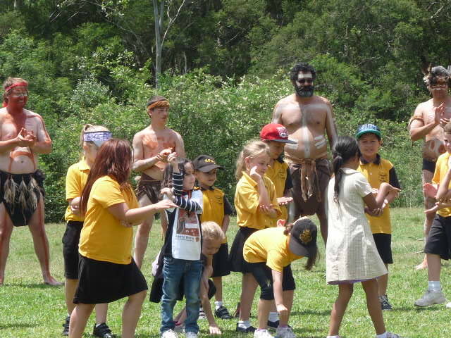 Children dancing at Bents Basin, Gulguer, 2011